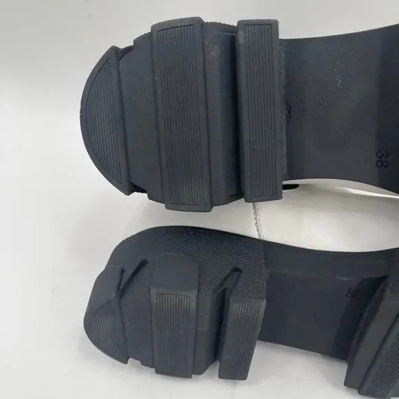 SILENT D Cress Chelsea Boot Size 38 (US 7/7.5) White Leather Lug Sole Slip On - Picture 15 of 16